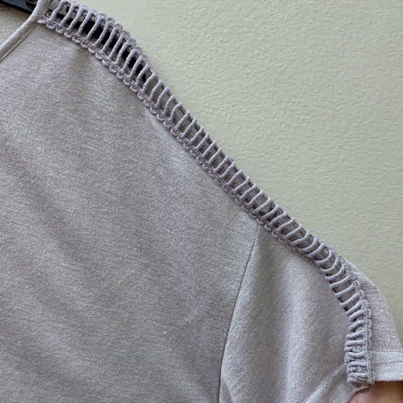 Lumiere Women’s Short Sleeve Shirt - Cute & Flowy - Light Grady - Size M - Picture 2 of 6